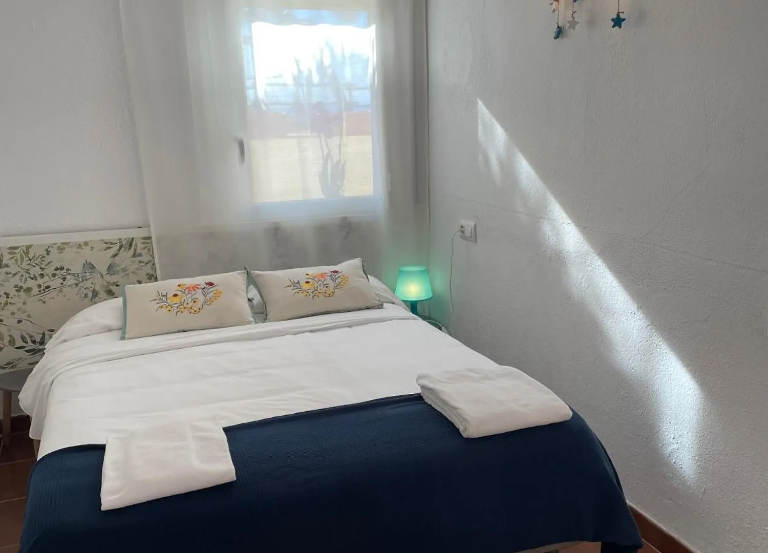 Veuras El Mar - Madrague Beach Studio 22 Apartment Roses 0*,